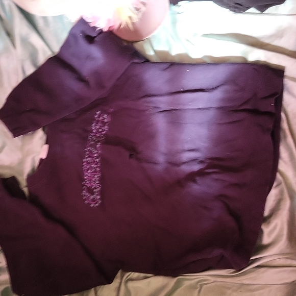 Cherokee crew neck - Picture 1 of 2